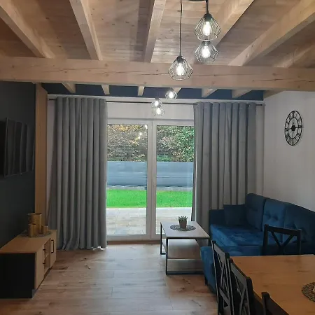 Holiday home Lipowy Balia-jacuzzi *