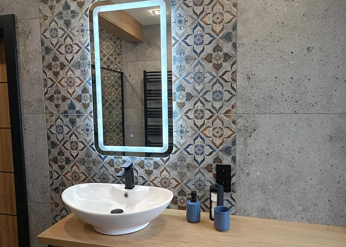 Lipowy Balia-jacuzzi Nyaraló *